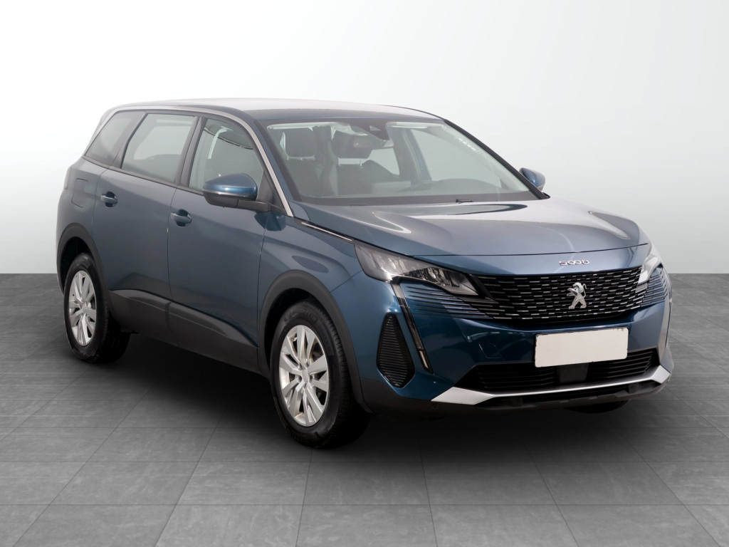 Peugeot 5008 2021