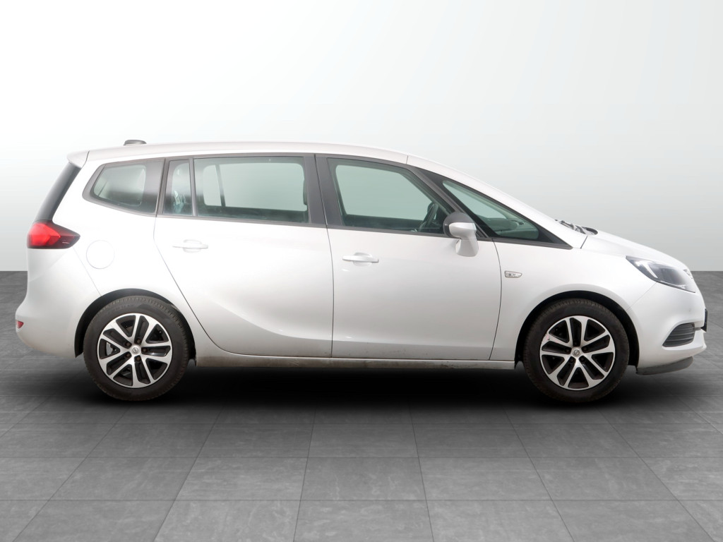 Opel Zafira 2018
