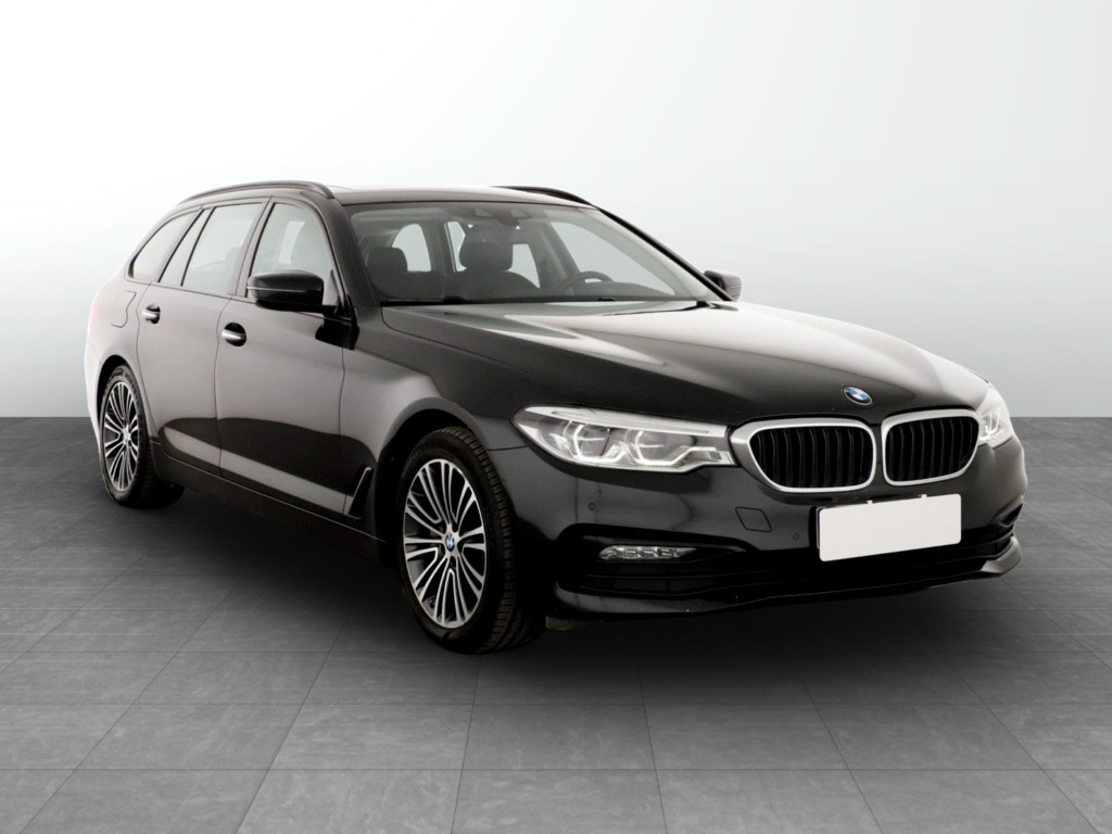 BMW 5 2017