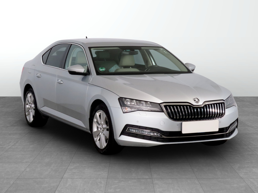Škoda Superb 2021