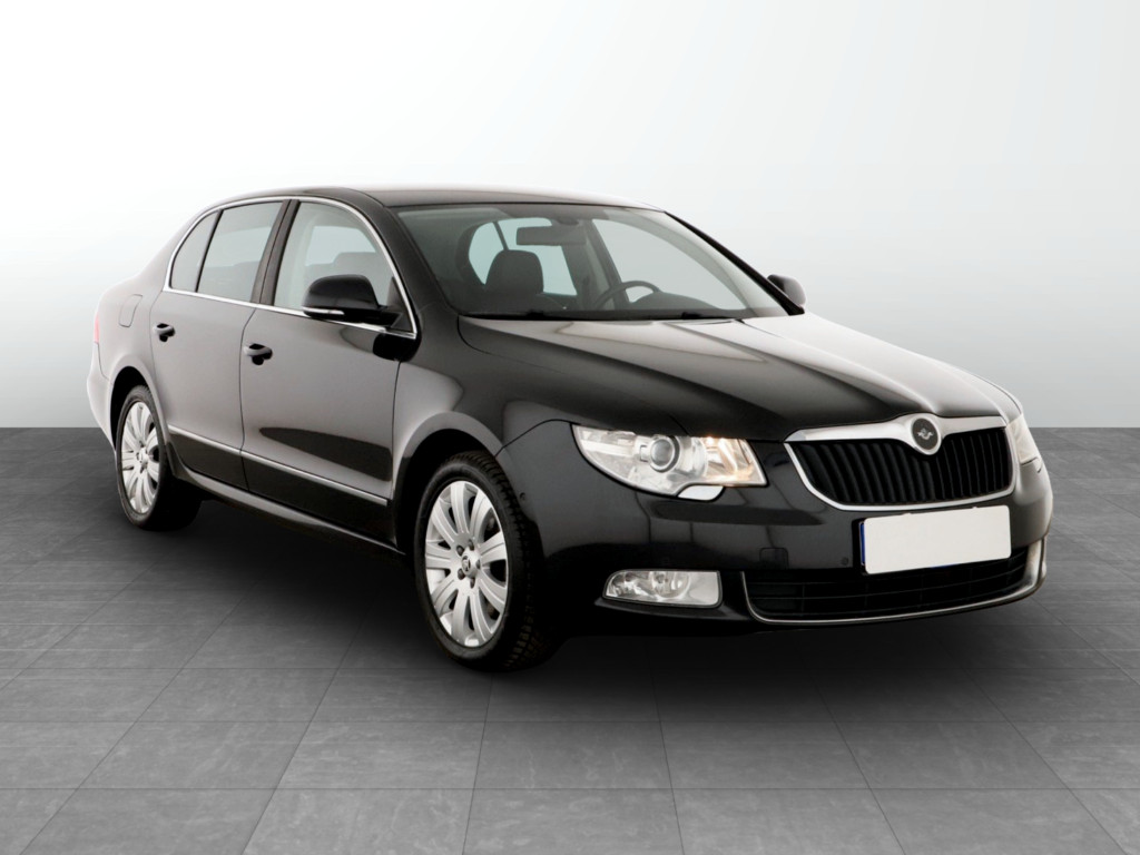Škoda Superb 2013