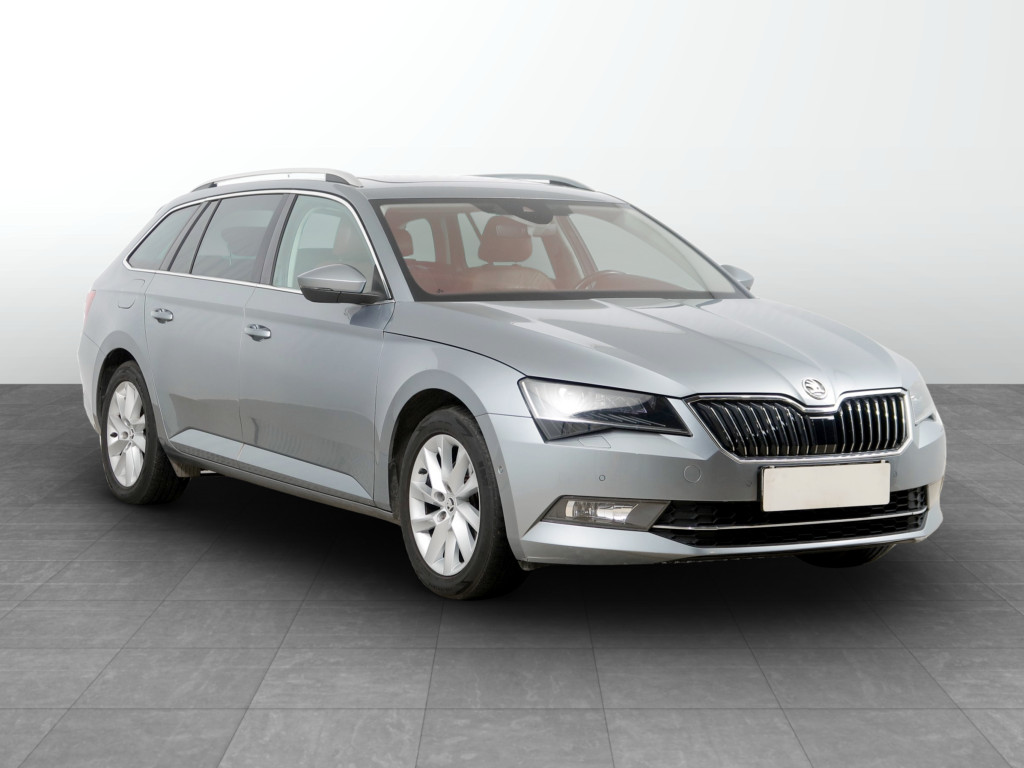 Škoda Superb 2015