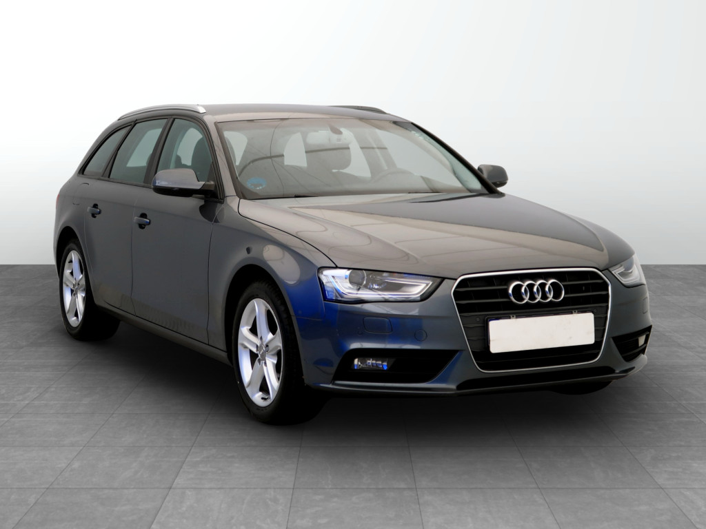 Audi A4 2014
