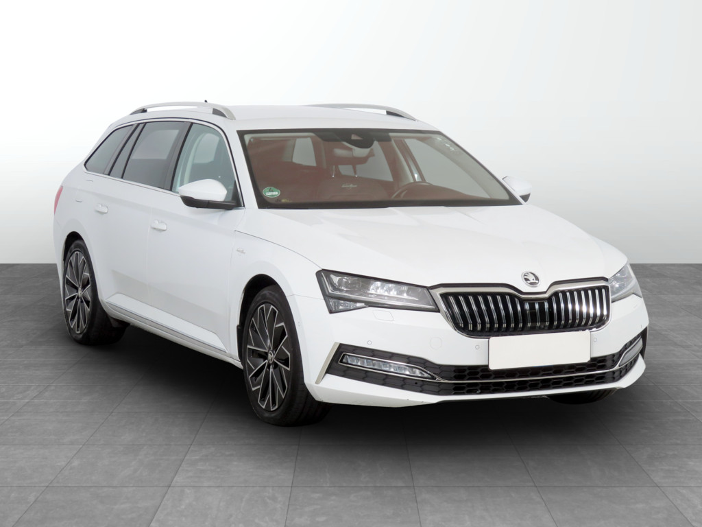 Škoda Superb 2021
