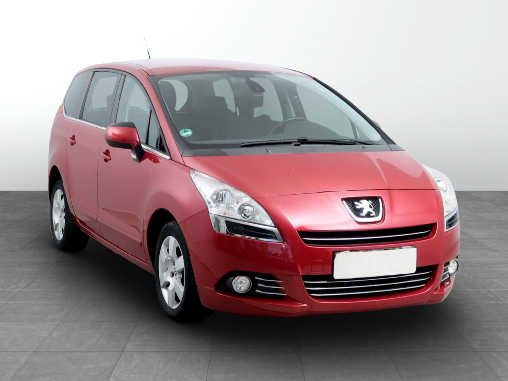 Peugeot 5008 2013