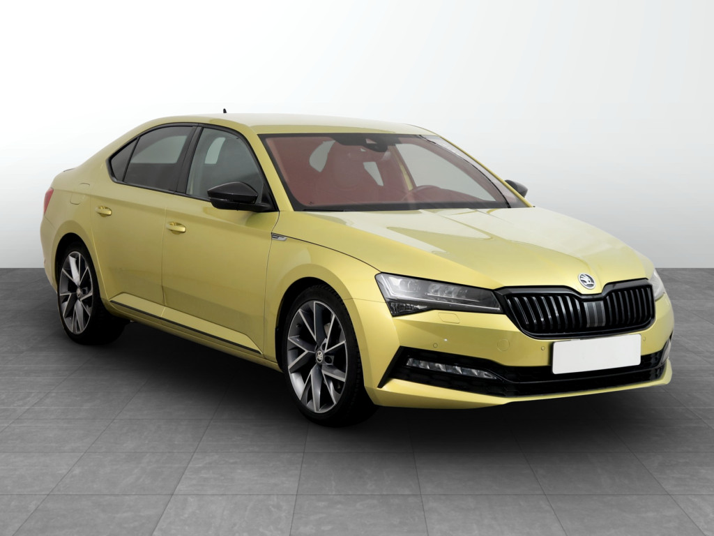 Škoda Superb 2021