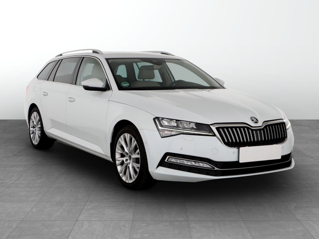 Škoda Superb 2022