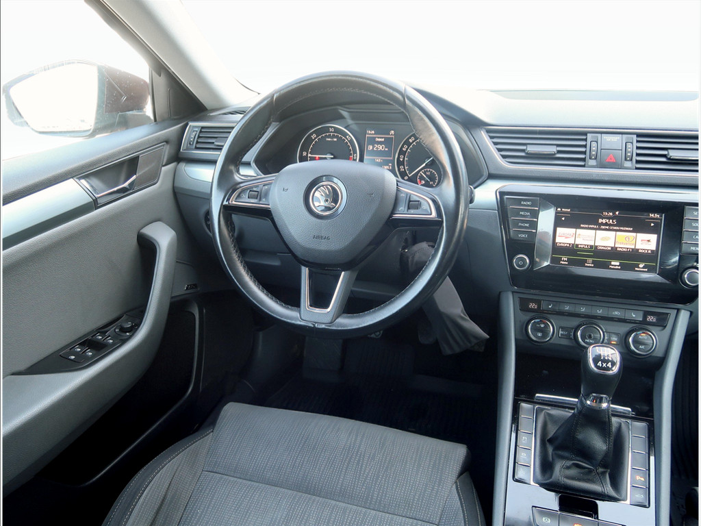 Škoda Superb