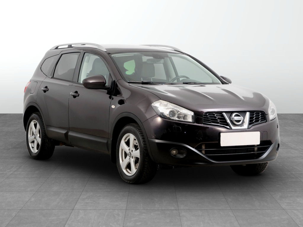 Nissan Qashqai+2 2011