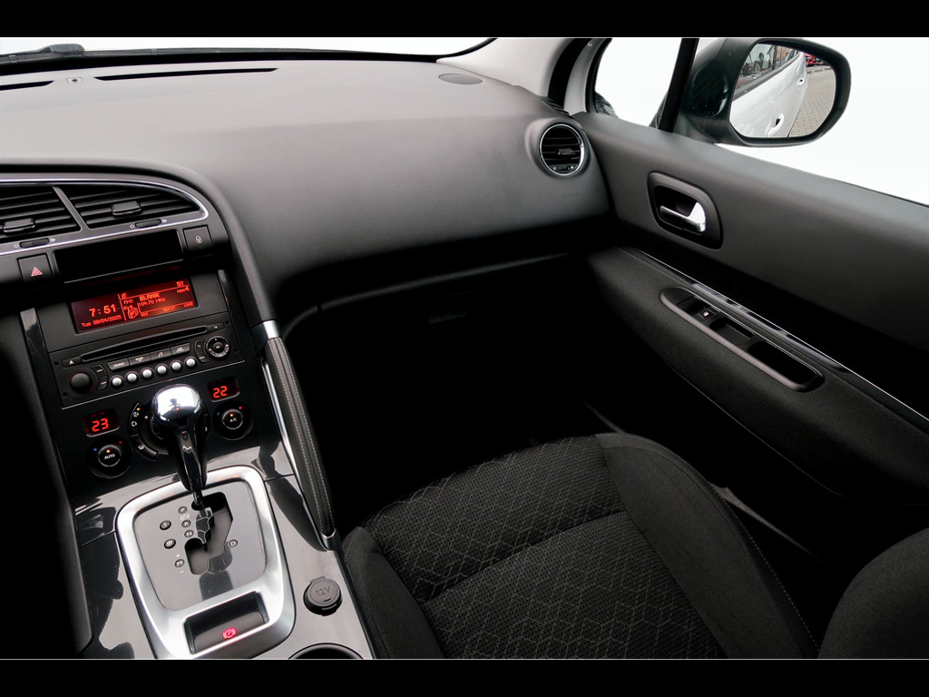 Peugeot 3008 2016