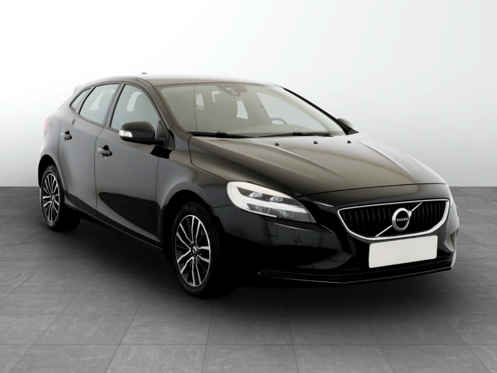 Volvo V40 2018