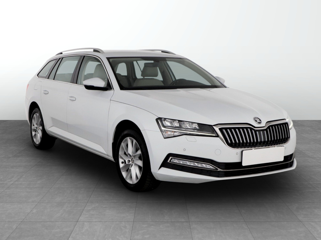 Skoda Superb 2022