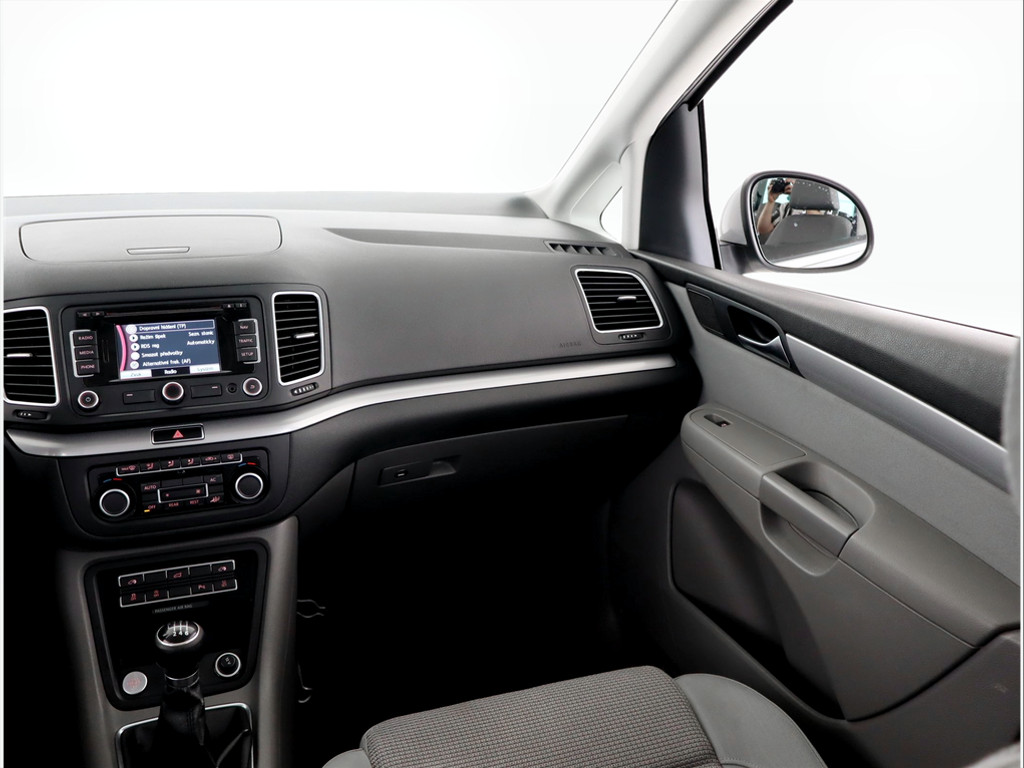 Volkswagen Sharan 2011