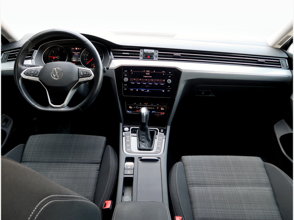 Volkswagen Passat 2021