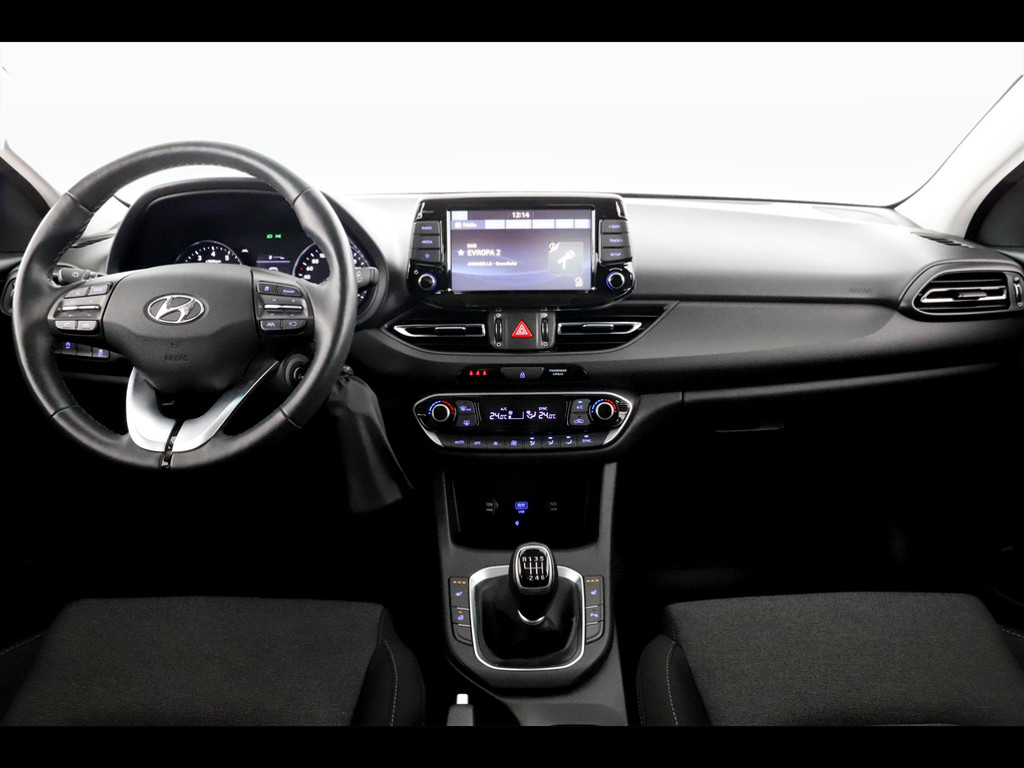 Hyundai i30 2021