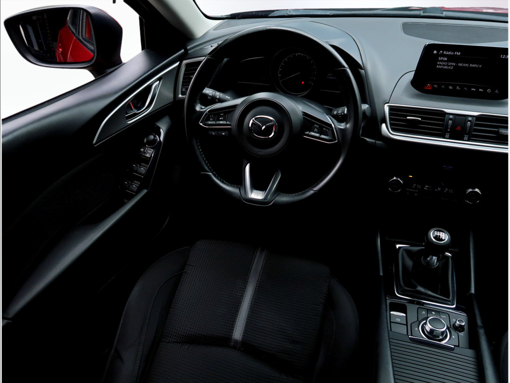 Mazda 3 2017