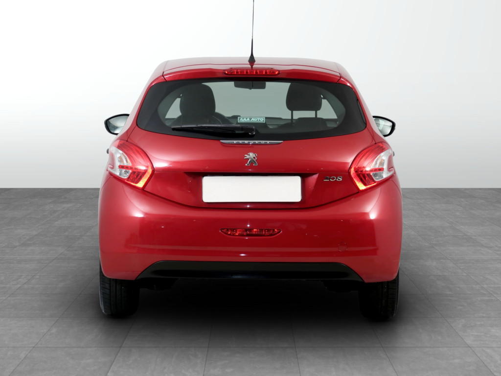 Peugeot 208 2015
