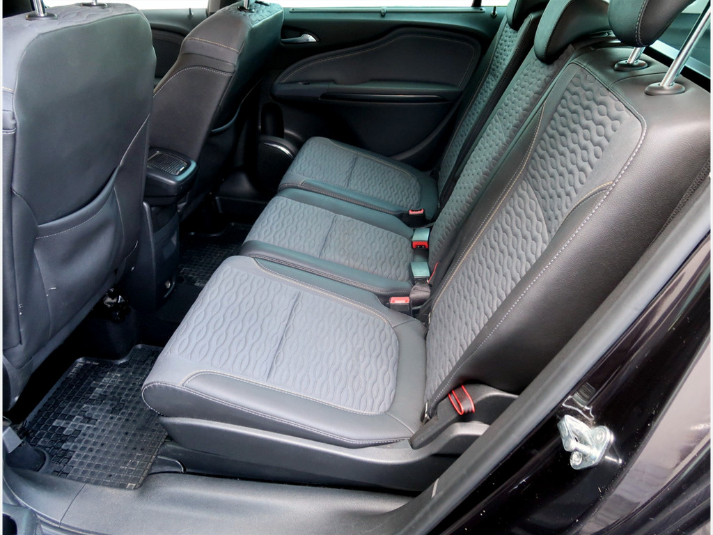 Opel Zafira 2012