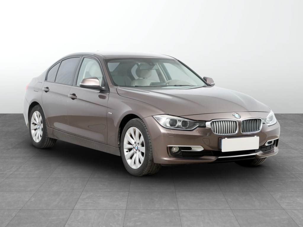 BMW 3 2013