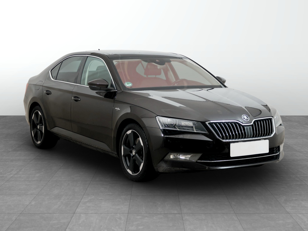 Škoda Superb 2015