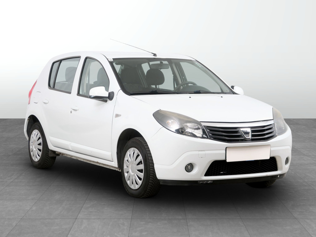 Dacia Sandero 2011