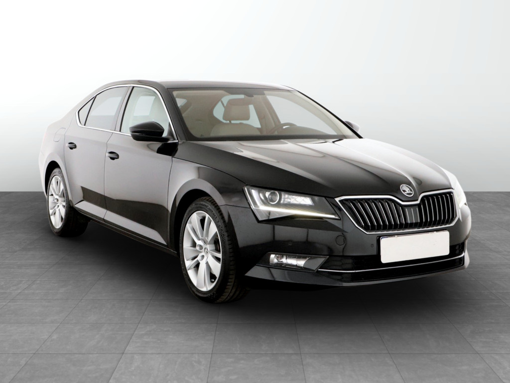 Škoda Superb 2016