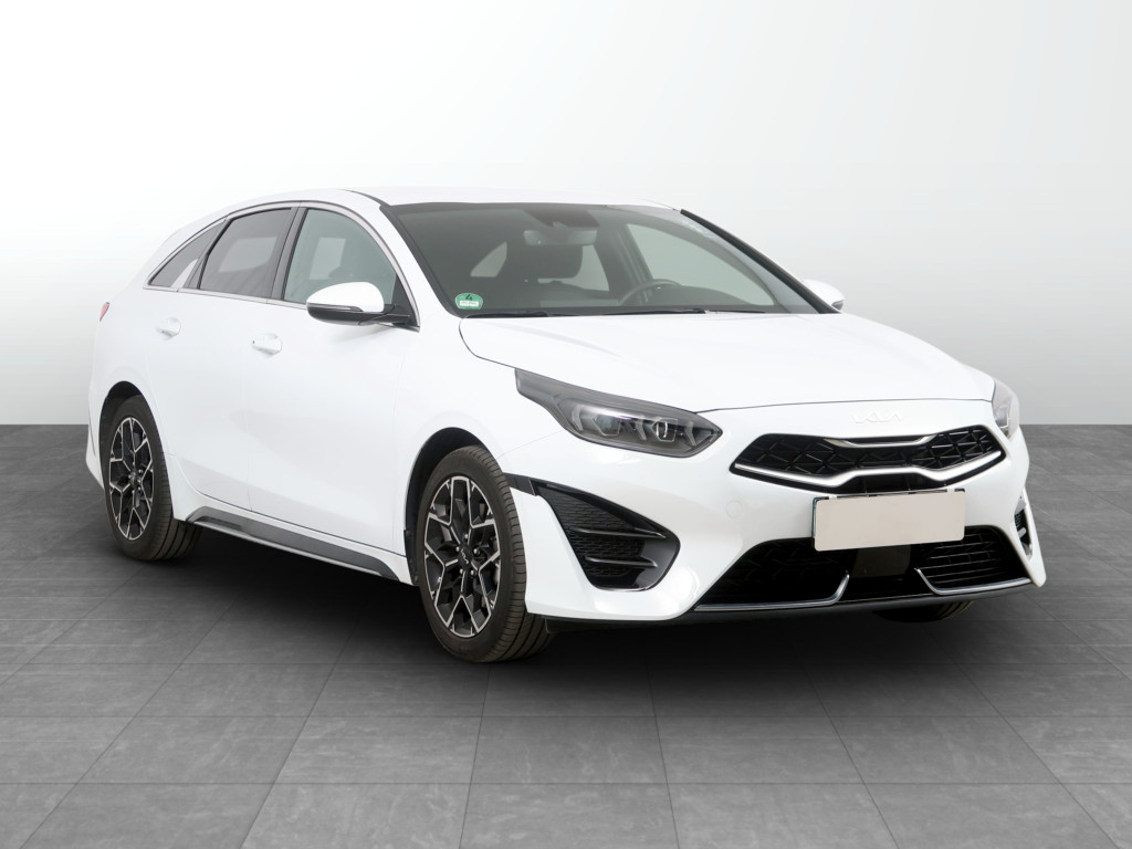 Kia ProCeed 2024
