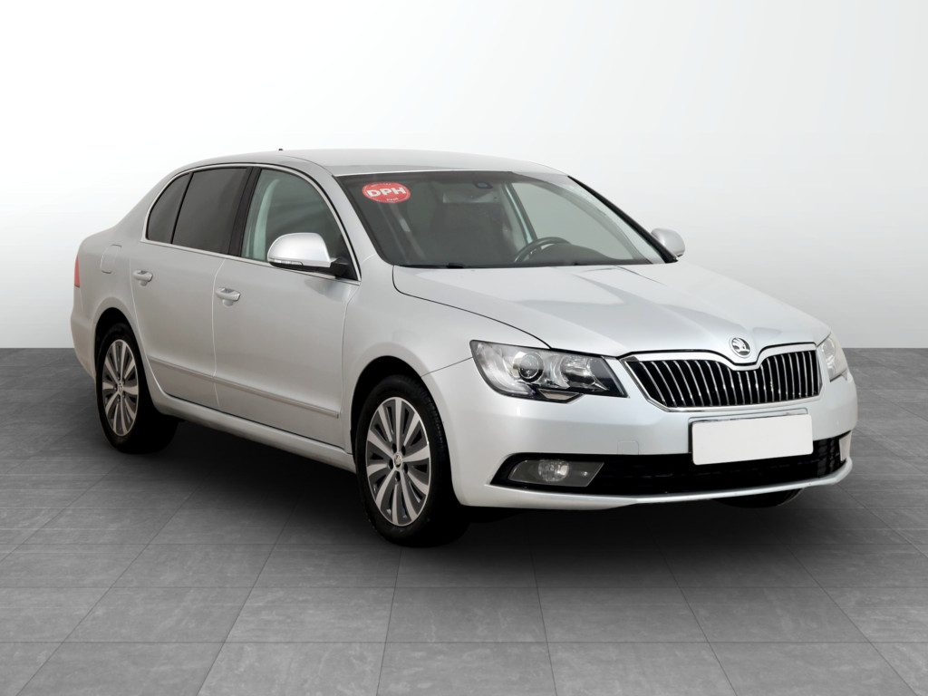 Škoda Superb 2015