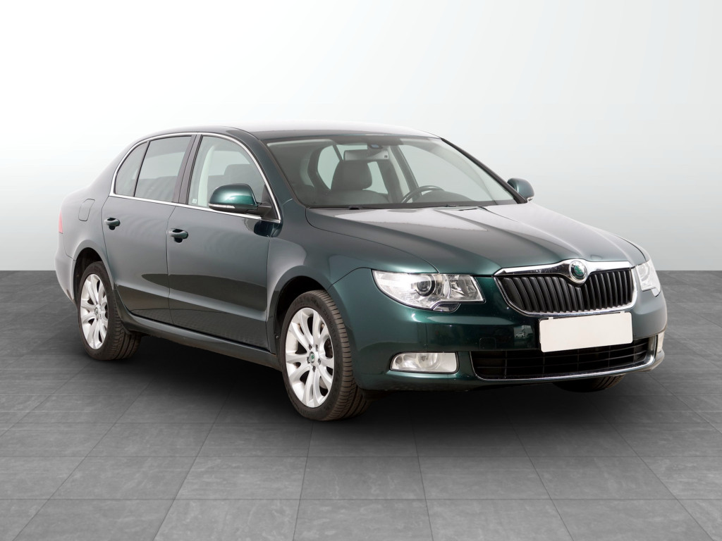 Škoda Superb 2010