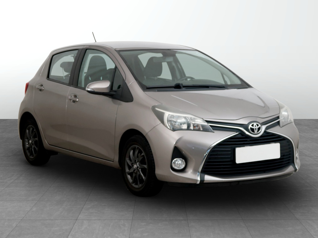 Toyota Yaris 2015