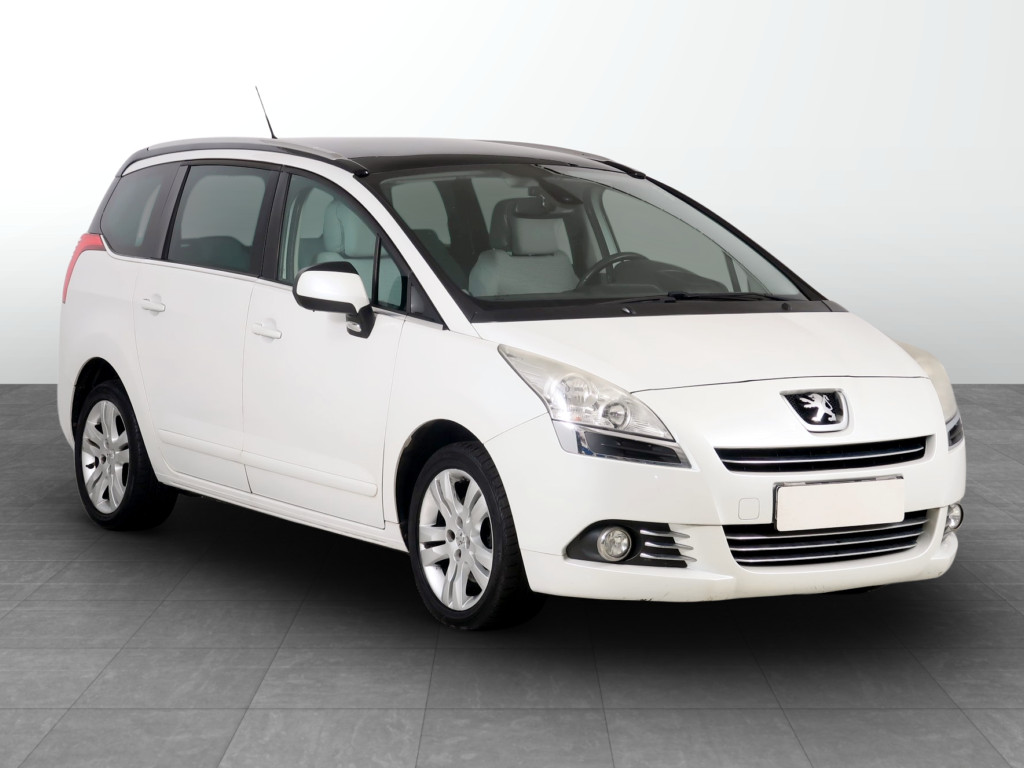 Peugeot 5008 2013