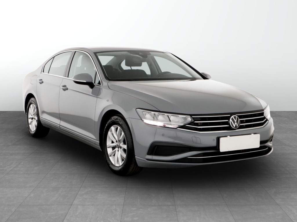 Volkswagen Passat 2022
