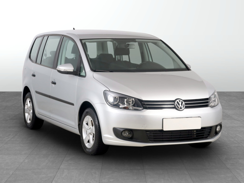 Volkswagen Touran 2015
