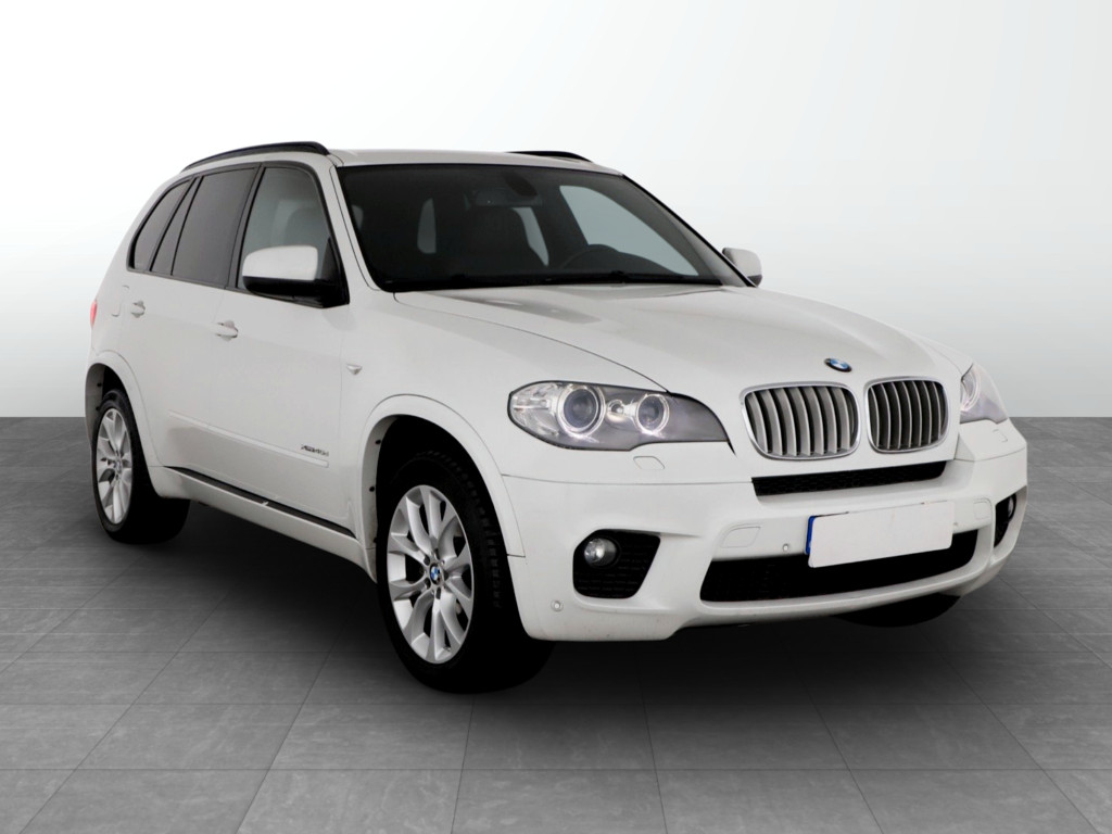 BMW X5 2011