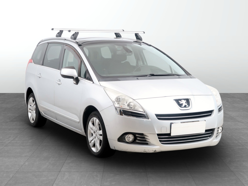 Peugeot 5008 2013