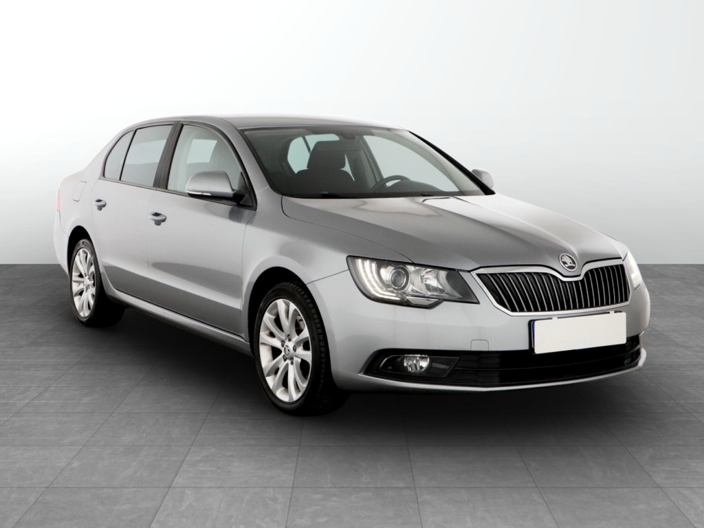 Škoda Superb 2014