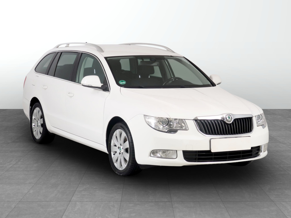 Škoda Superb 2010
