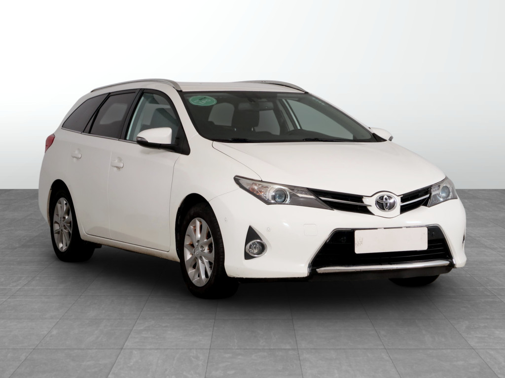Toyota Auris 2014