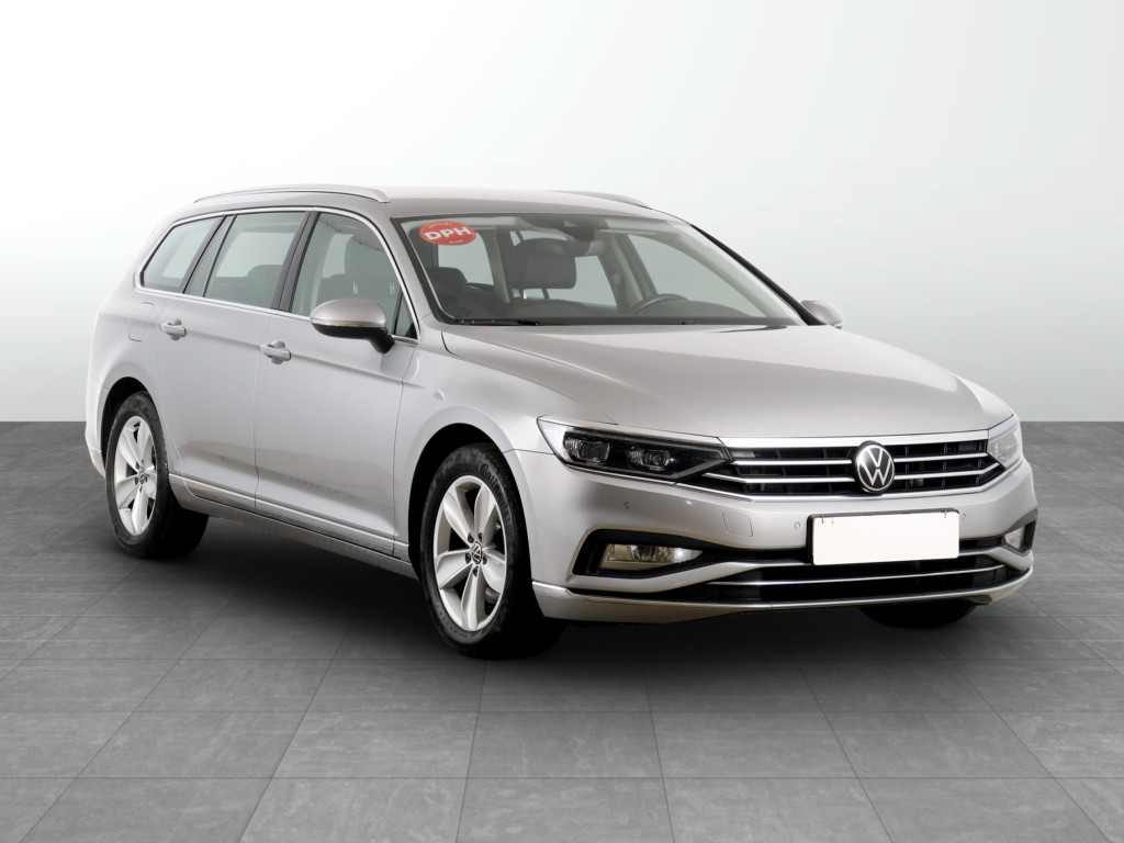Volkswagen Passat 2022