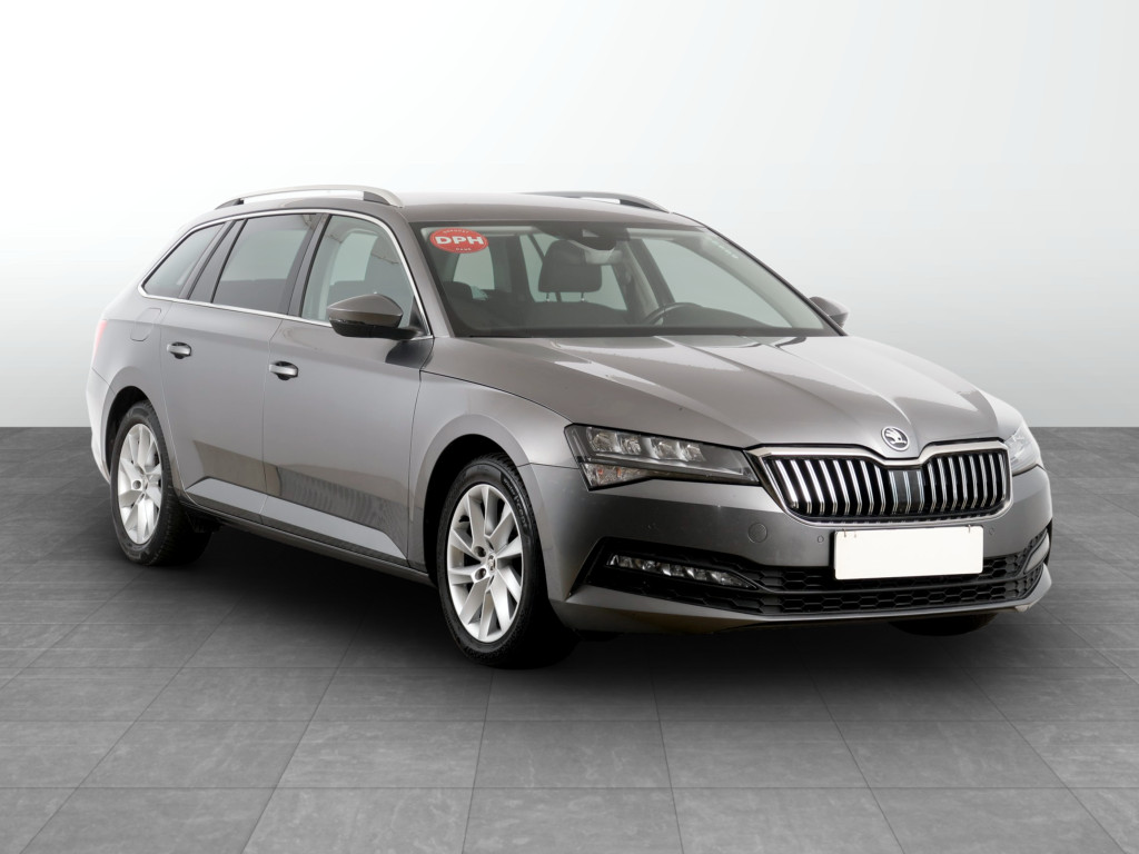 Škoda Superb 2023
