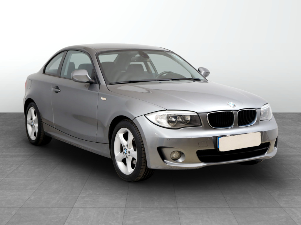 BMW 1 2011