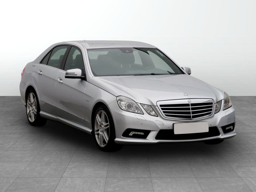 Mercedes-Benz E 2011