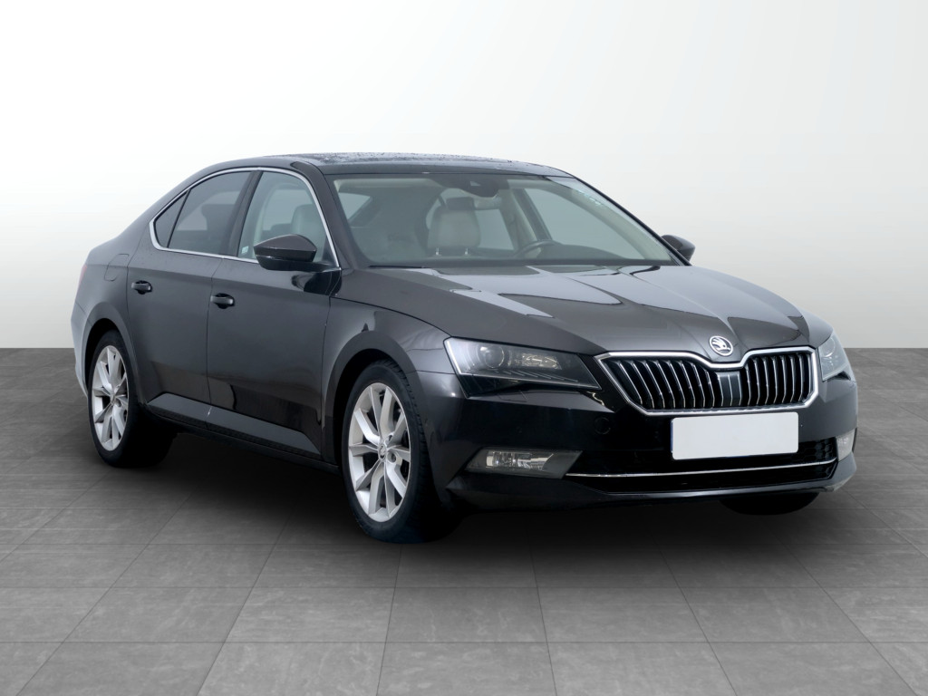 Škoda Superb 2015