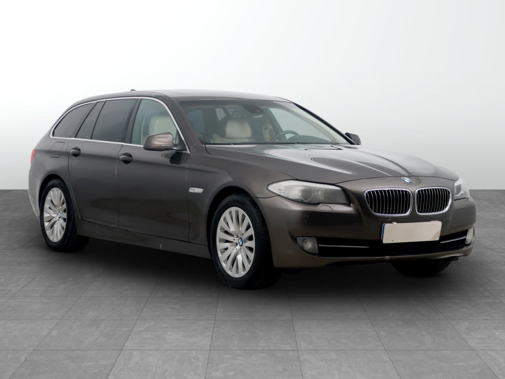 BMW 5 2011