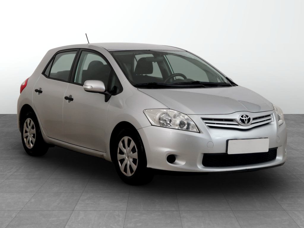 Toyota Auris 2012