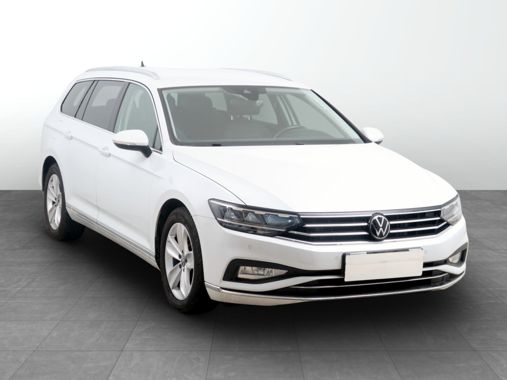 Volkswagen Passat 2022