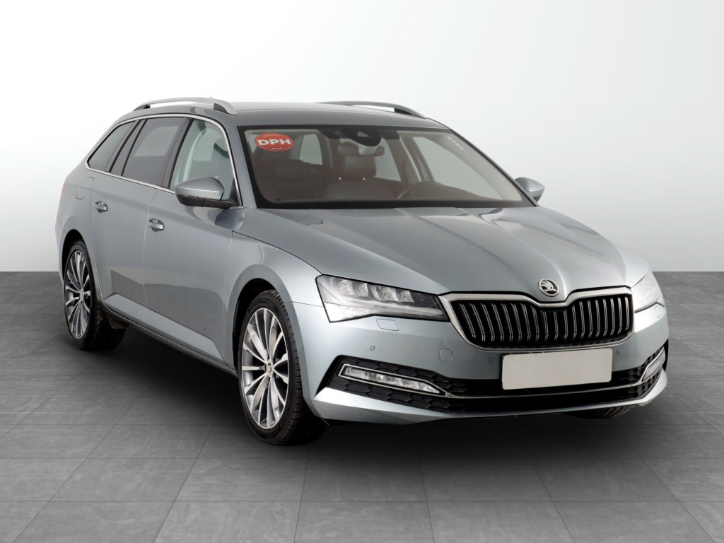 Škoda Superb 2021