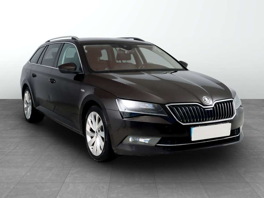 Škoda Superb 2016